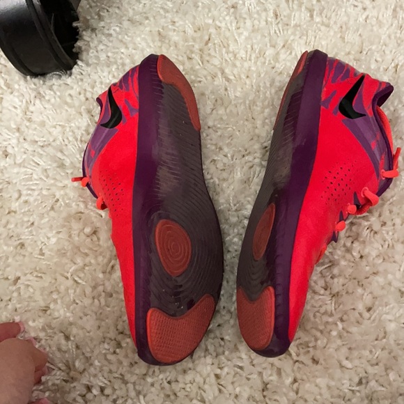 Nike - Picture 4 of 4